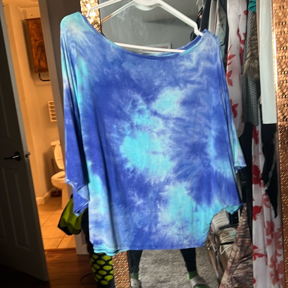 Fashion nova tye dye tee